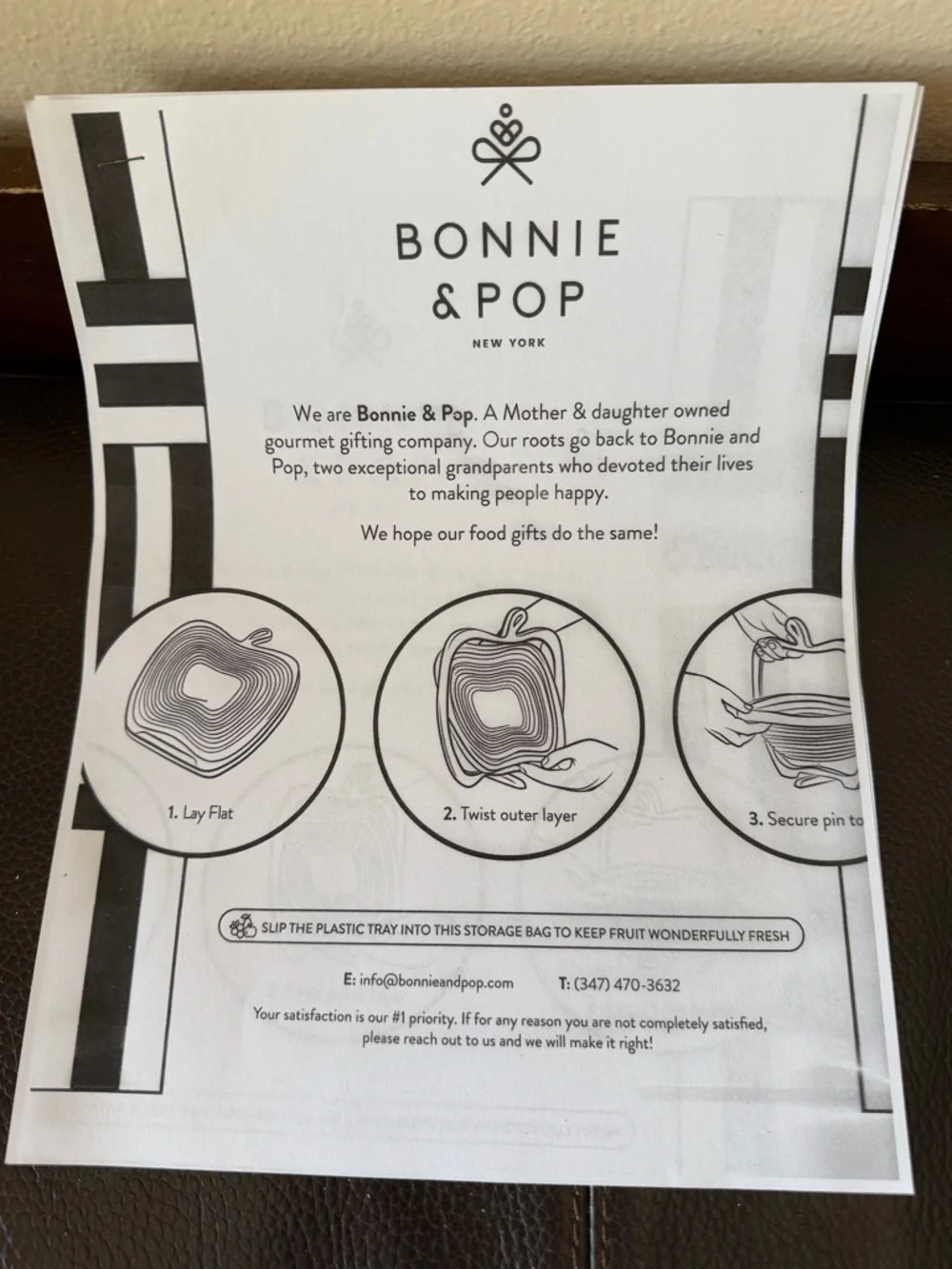 Bonnie & Pop NY Apple Shaped Collapsable Wooden Basket, Trivet or Cutting Board